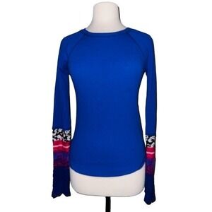 FP2 Free People In The Mix Long Sleeve Crochet Cuff Top Blue Super Nova Small